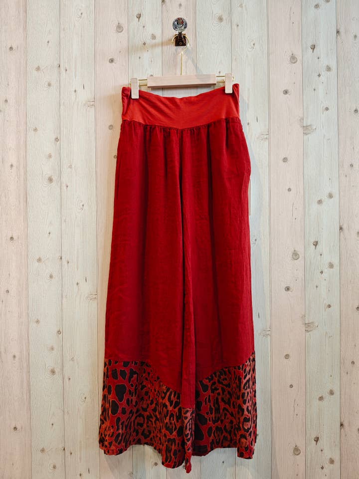 Linen & More - Venta al por mayor Pantalones - Mujer - REF 30507 PANTALON DE LINO 100% ESTAMPADOS LEOPARDO