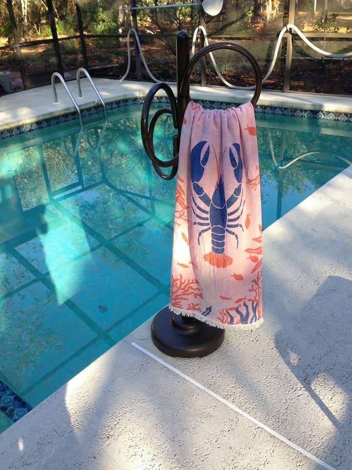 Serviette de plage à séchage rapide motif homard pour la vente par TurkanHome