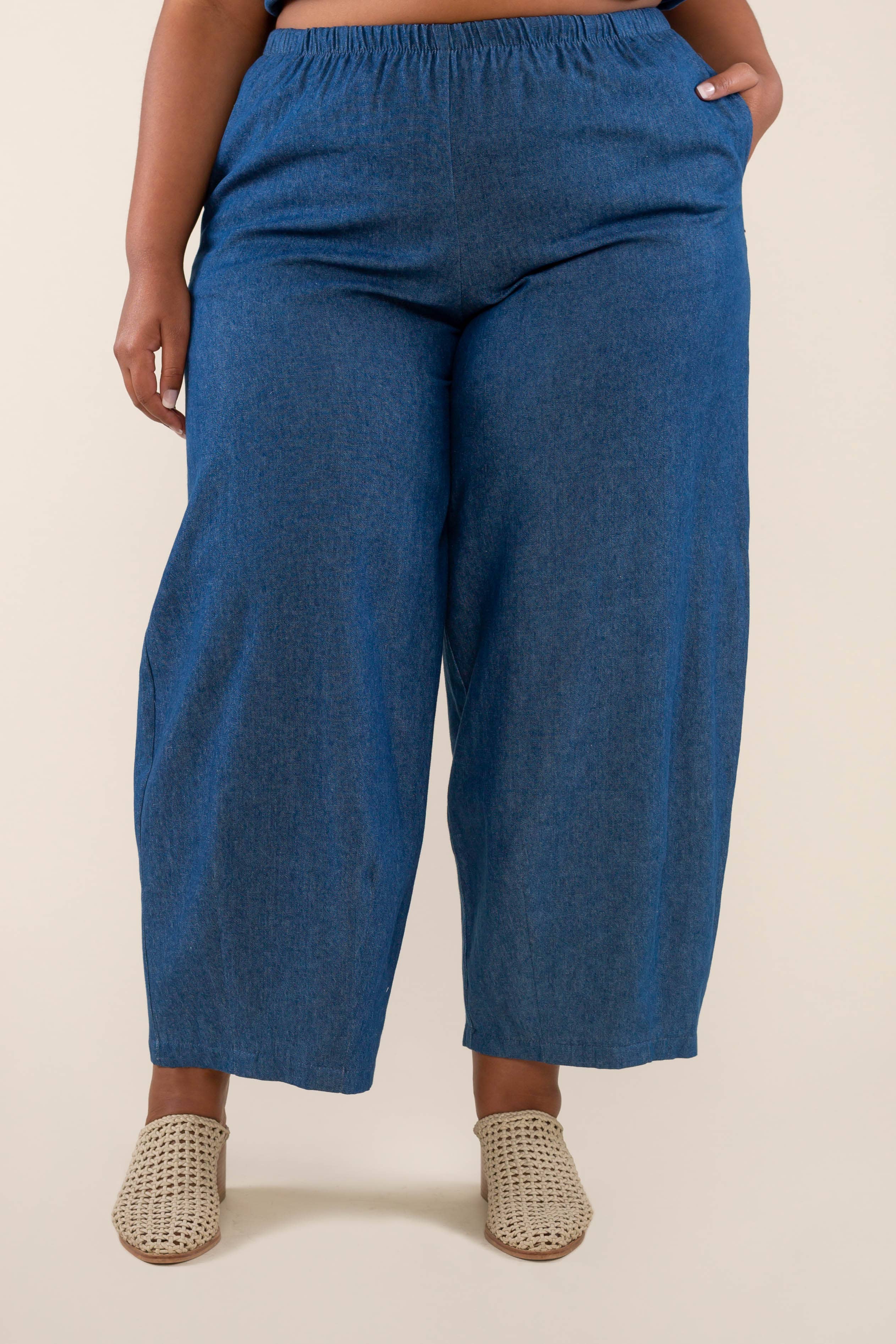 NLT - Wholesale Jeans - Women's - Denim Lantern Pant - Plus Size | High Rise Barrel Jeans3