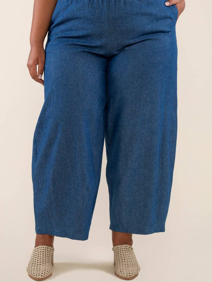 NLT - Wholesale Jeans - Women's - Denim Lantern Pant - Plus Size | High Rise Barrel Jeans3