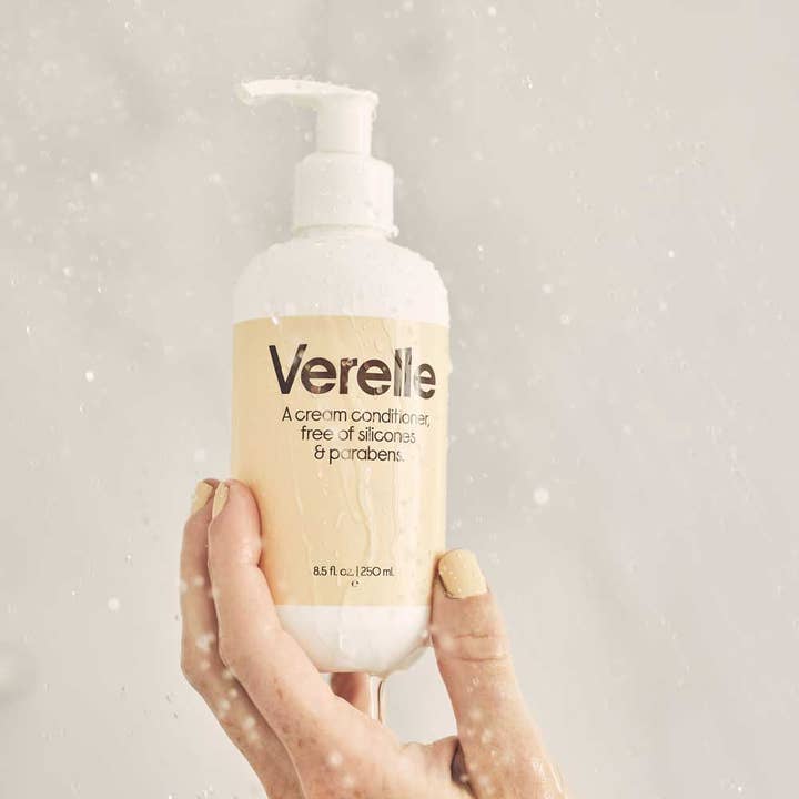 Verelle Curl-Enhancing Silicone-Free Conditioner -Curly Hair for wholesale by Verelle