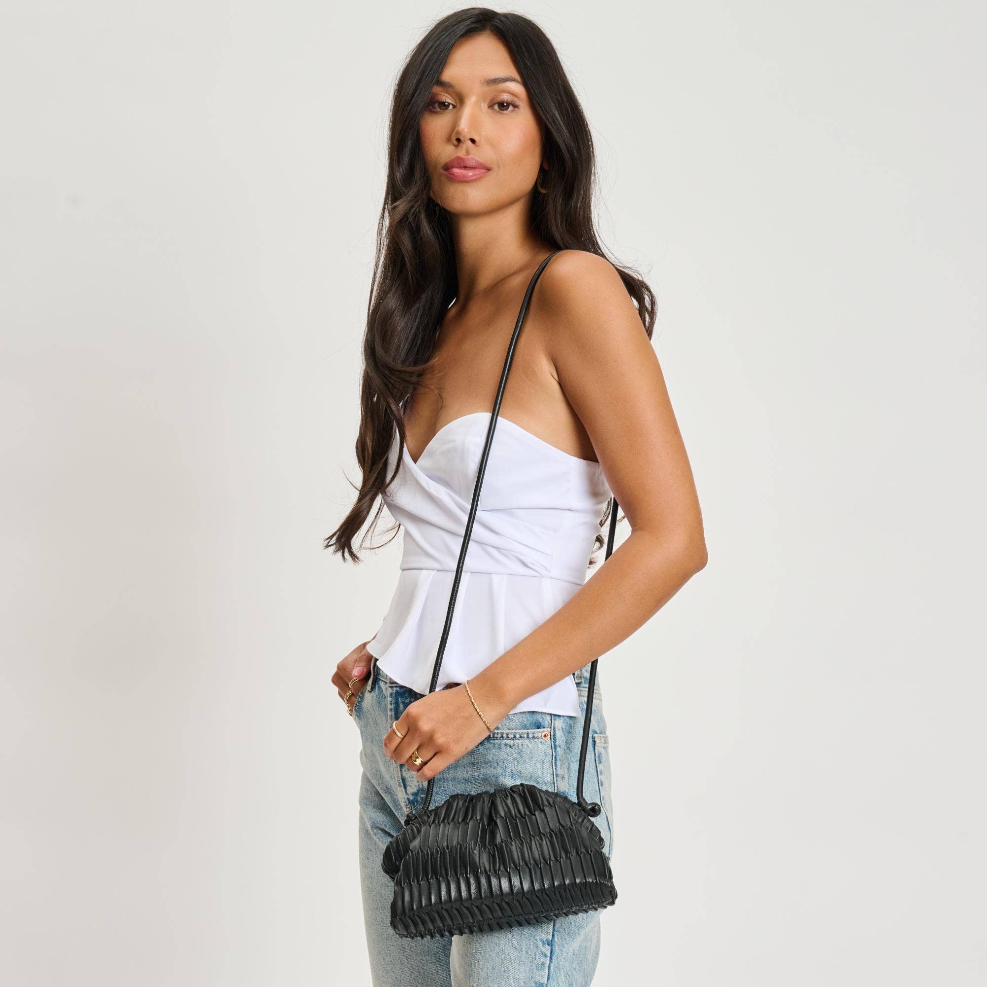 Moda Luxe - Wholesale Crossbody Bag - Women's - Divaire Crossbody21