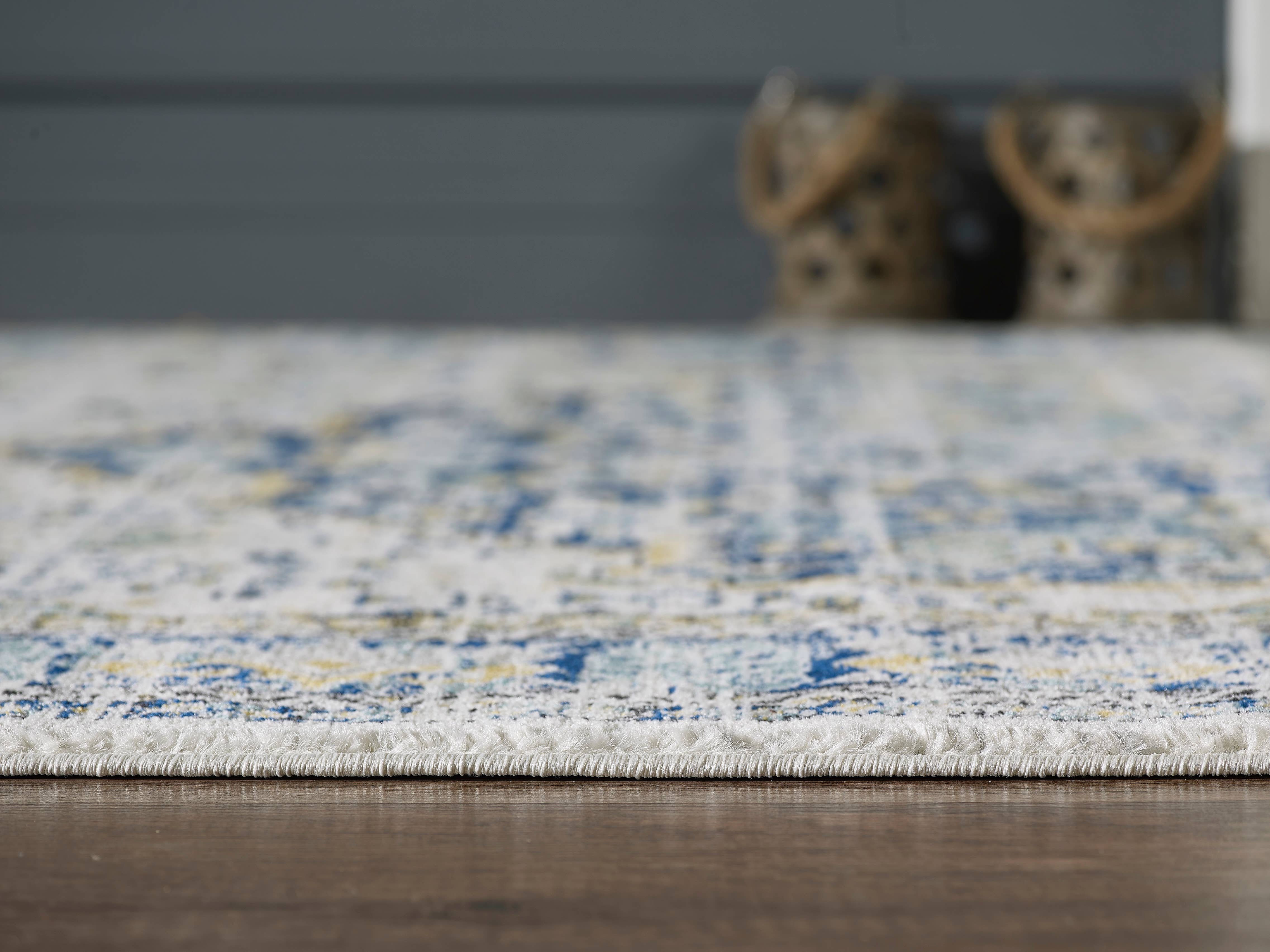 Abani Rugs - Wholesale Area Rug - Abani Porto Traditional Medallion Blue and Ivory Area Rug3