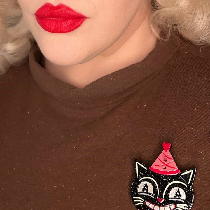 Lipstick & Chrome – Großhandel Broschen – Schatz Jack Brosche von Johanna Parker x Lipstick & Chrome2