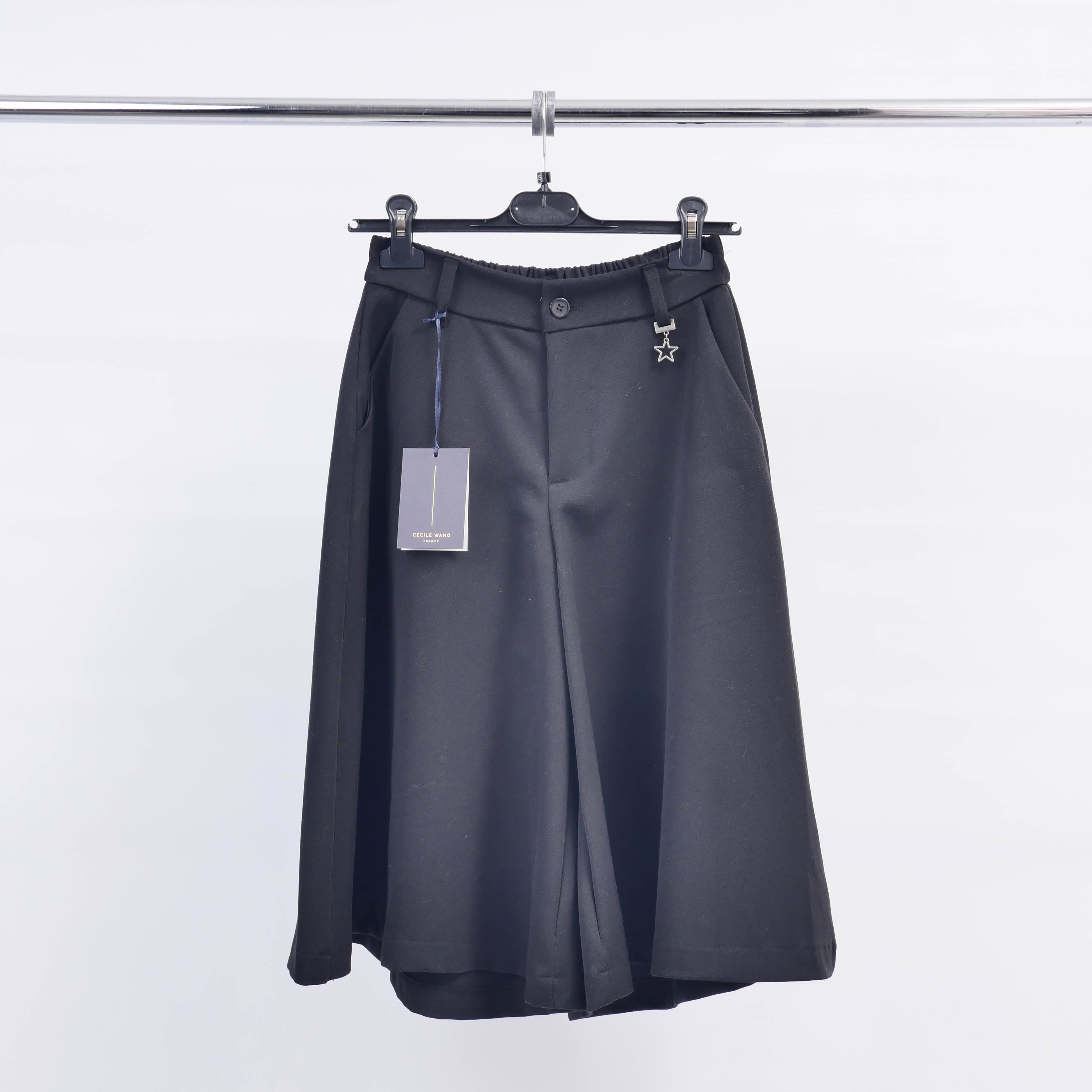 Cecile Wang - Wholesale Skirt - Women's - Wide Bermuda culotte skirt CVA8247184