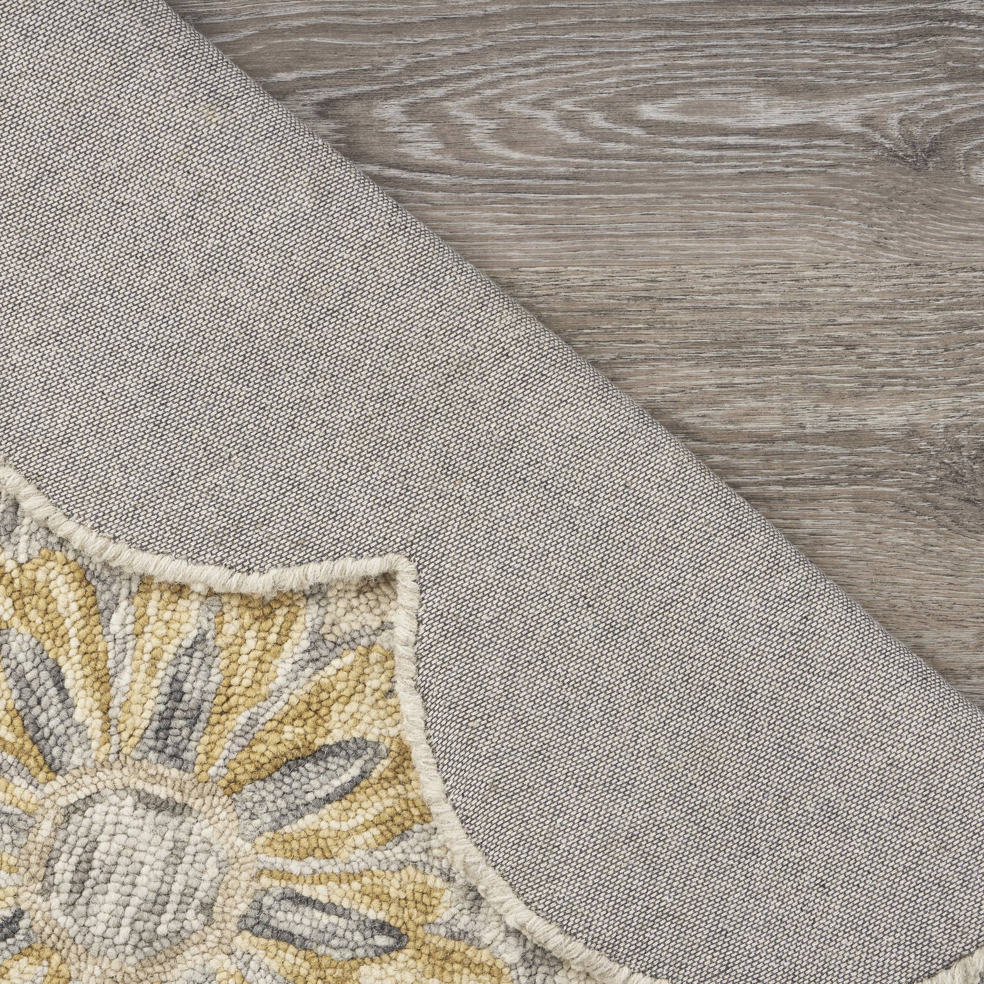 LR Home - Wholesale Area Rug - Nia Classic Scalloped Edge Hand-Tufted Wool Indoor Area Rug33