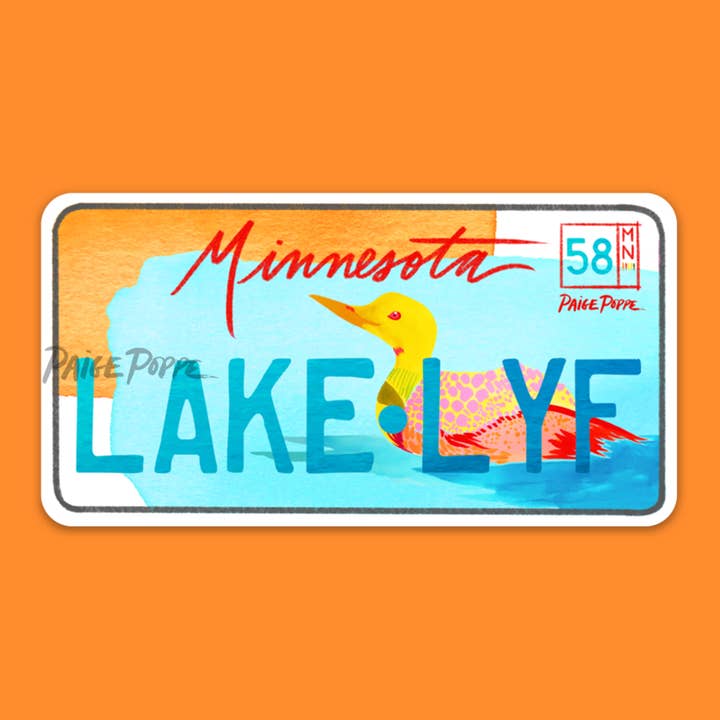 Autocollant plaque d'immatriculation « Lake Life » du Minnesota pour la vente par Paige Poppe Art