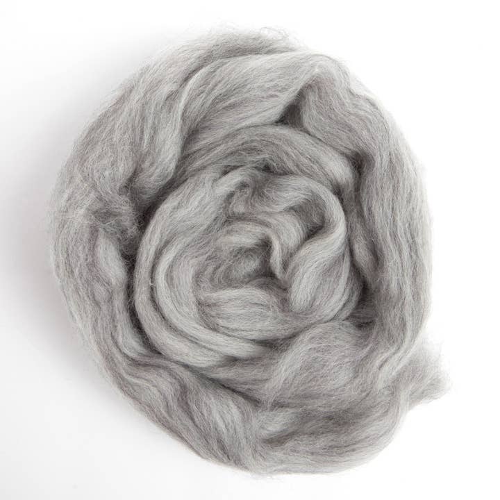 Desert Breeze Distributing - Wholesale Yarn - Merino Wool Top Roving, Grey Heather, 1 ounce2