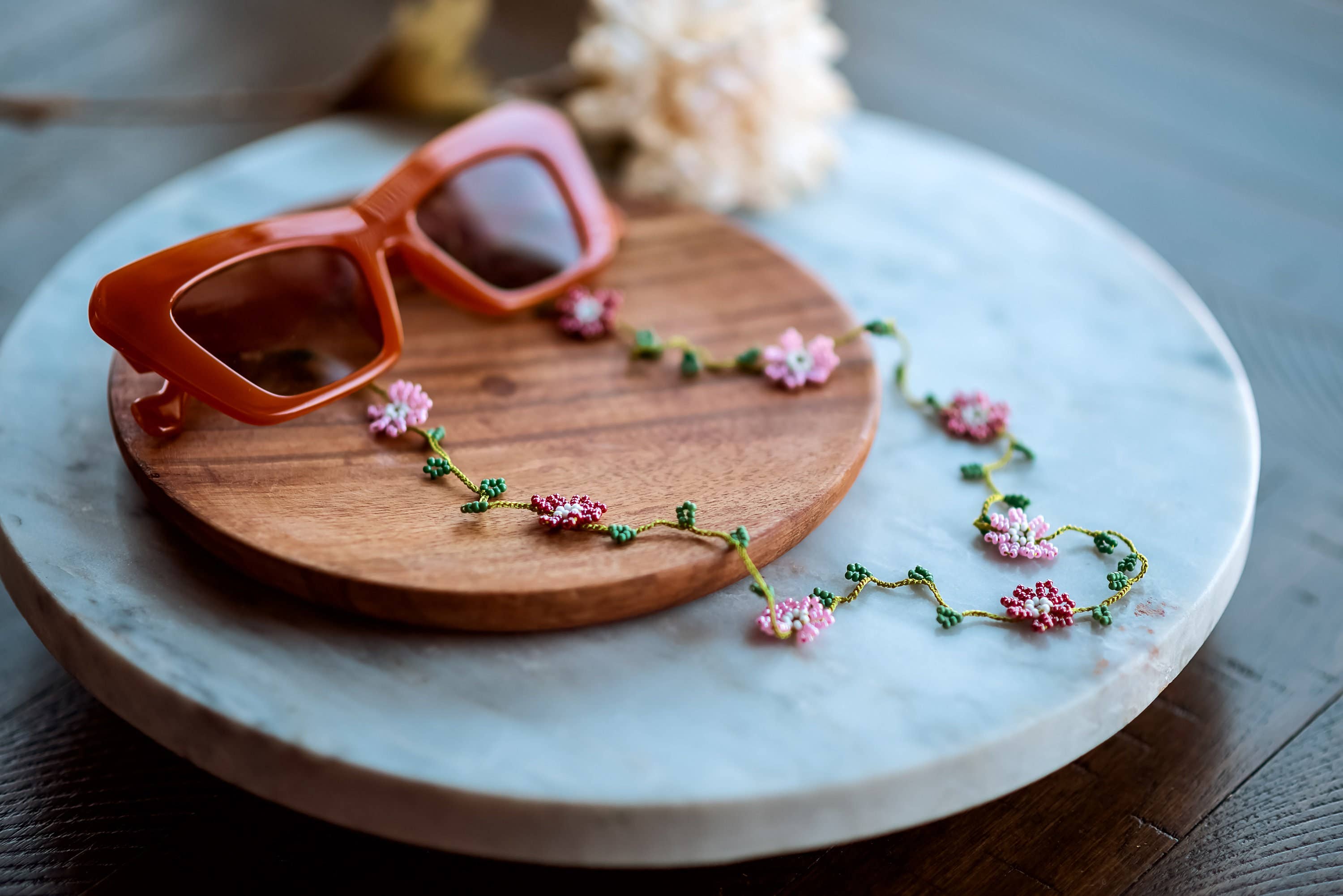 Hemsin Atelier - Wholesale Sunglasses/Eyeglasses Strap - Women's - Beaded Floral Eyeglass Chain and Sunglasses Holder2