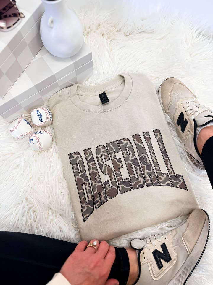 Baseball - Camouflage pour la vente par Hart and Hollow