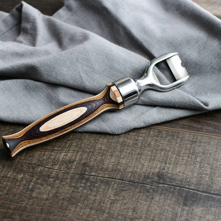 Island Bamboo - Wholesale Bottle/wine opener - 8.5" Natural Bottle Opener1