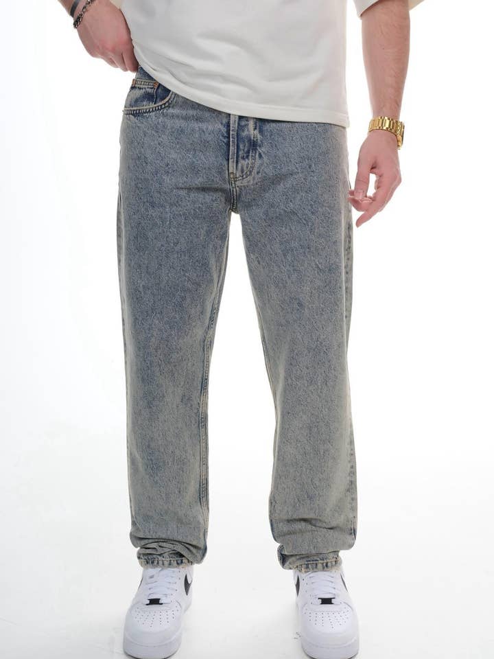 Jeans dritti lavaggio acido grigio chiaro da uomo 0525C1361 per la vendita all'ingrosso da parte di Monocloth