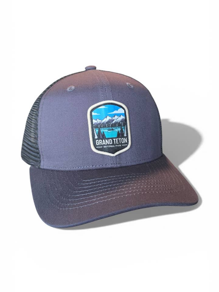 Gorra Snapback con parte trasera de malla en la parte trasera del Parque Nacional Grand Teton para venta al por mayor de PNW Apparel