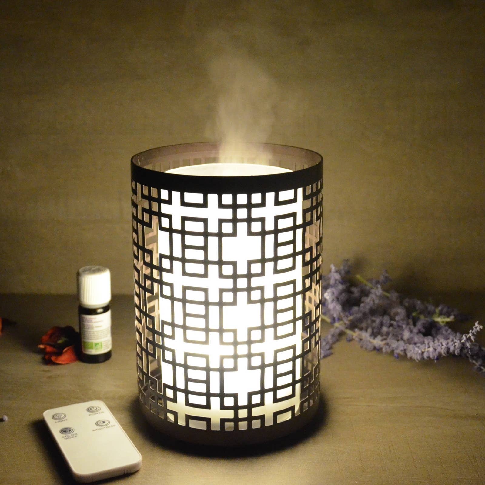 Zen'Arôme – Engroshandel Elektronisk diffuser – Vela diffuser i glas og metal med lysestageeffekt14