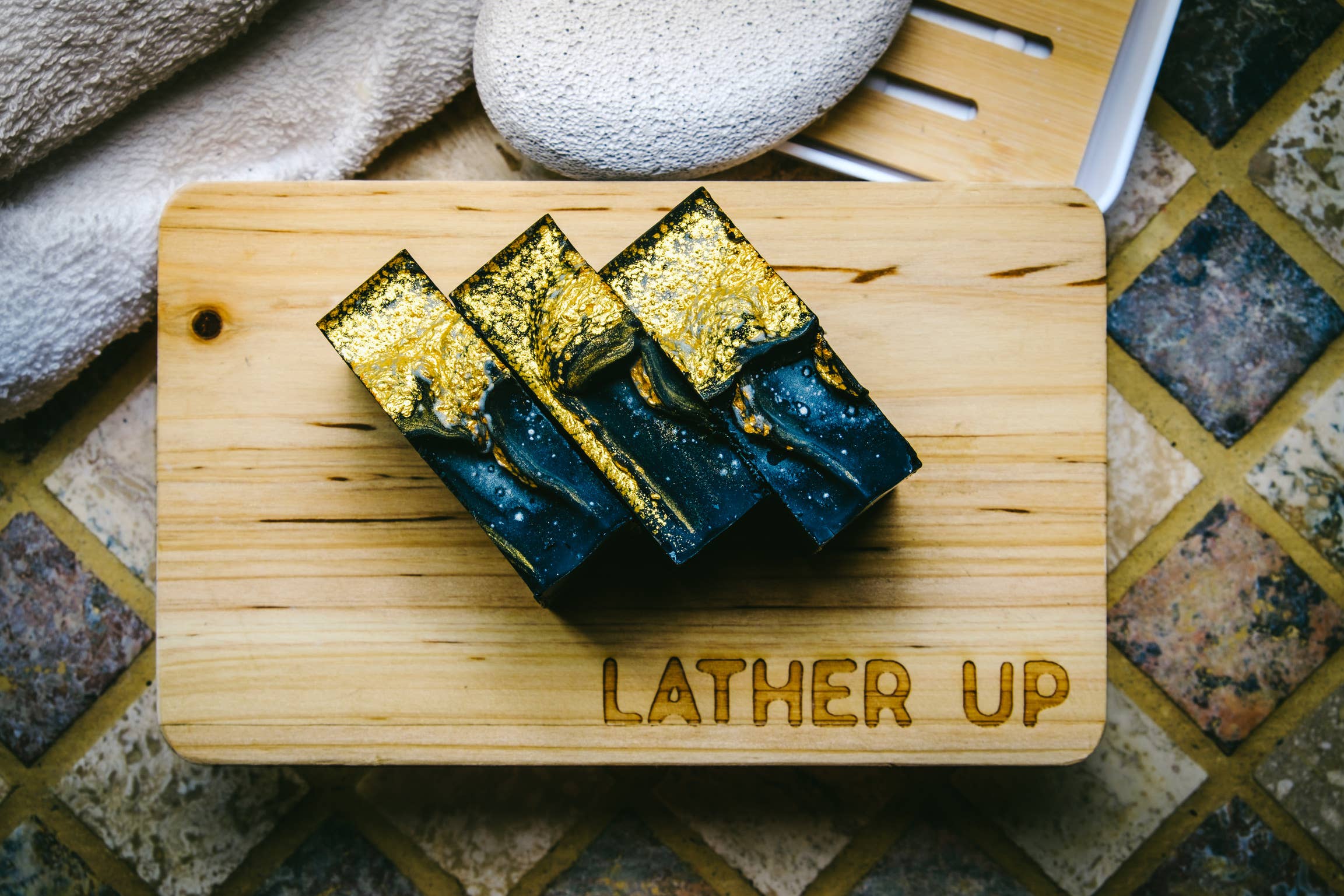 Resting Beef Face - Wholesale Bar Soap - RESTING BEEF FACE | CHARCOAL CLARITY TALLOW SOAP 4oz BARS1