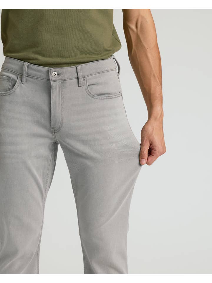 True Classic - Wholesale Jeans - Men's - Medium Gray Wash Straight Comfort Stretch Jeans5