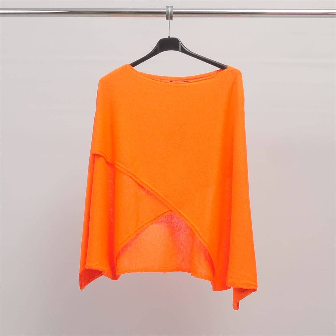 Cecile Wang – wholesale Knitted jumper – Women′s – Oversized cotton sweater DS231413