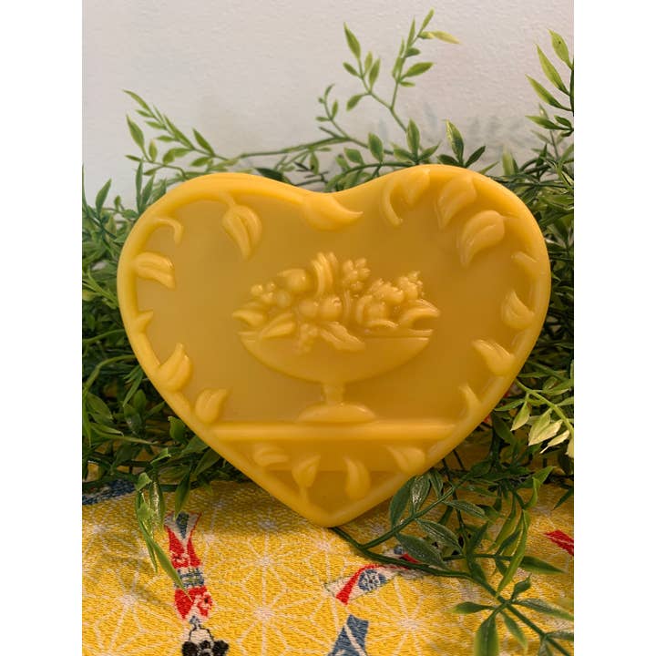 Beeswax Harvest Table Heart for wholesale by Low Country Beeswax