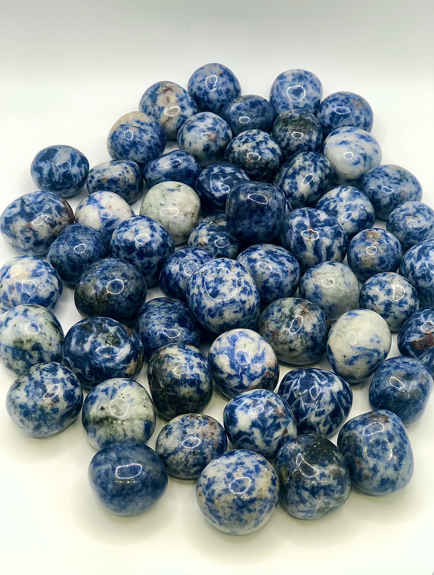 Oils and Auras – wholesale Andlig sten/kristall – Blå jaspiskristall tumlande sten0