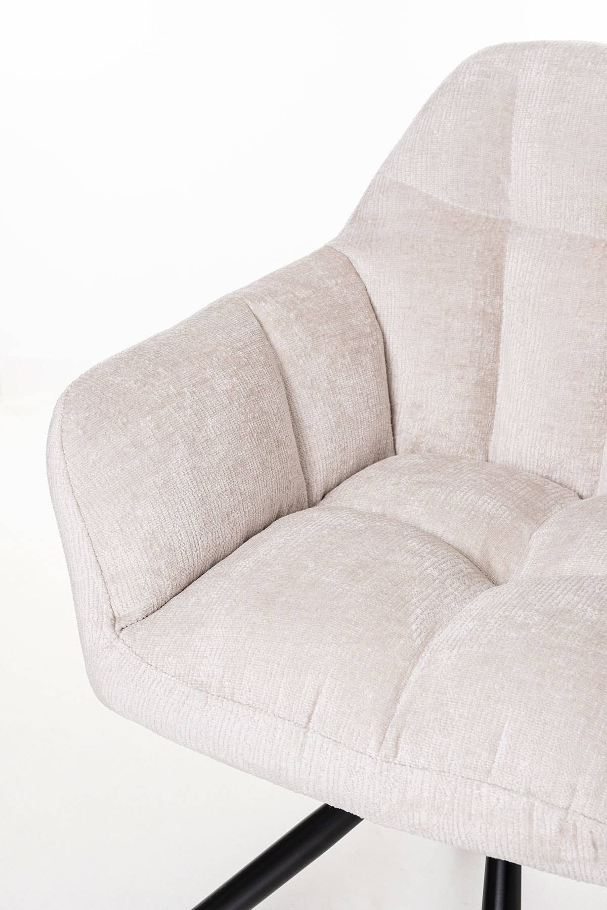 Gdeco - Wholesale Chair - Iris 360º Swivel Chair, Beige Upholstery, Black Metal Legs.4