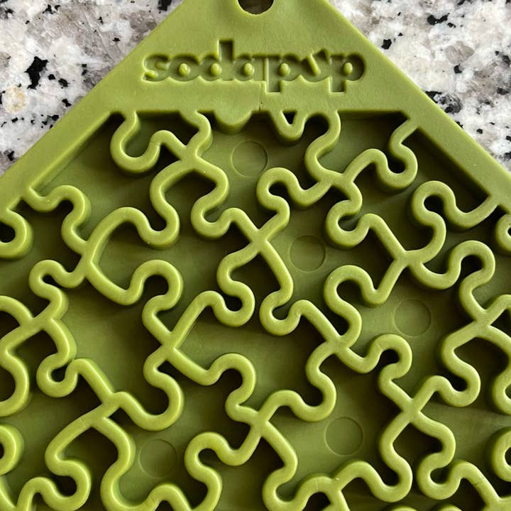 SodaPup Dog Toys – wholesale Pet food mat – Dog – Jigsaw Design Emat Enrichment Licking Mat7
