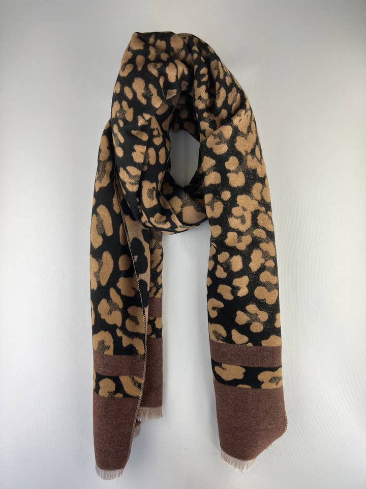 Leopard Pattern Scarf & Solid Stripes with Fringes 30% Cashmere for wholesale by L'Emotion