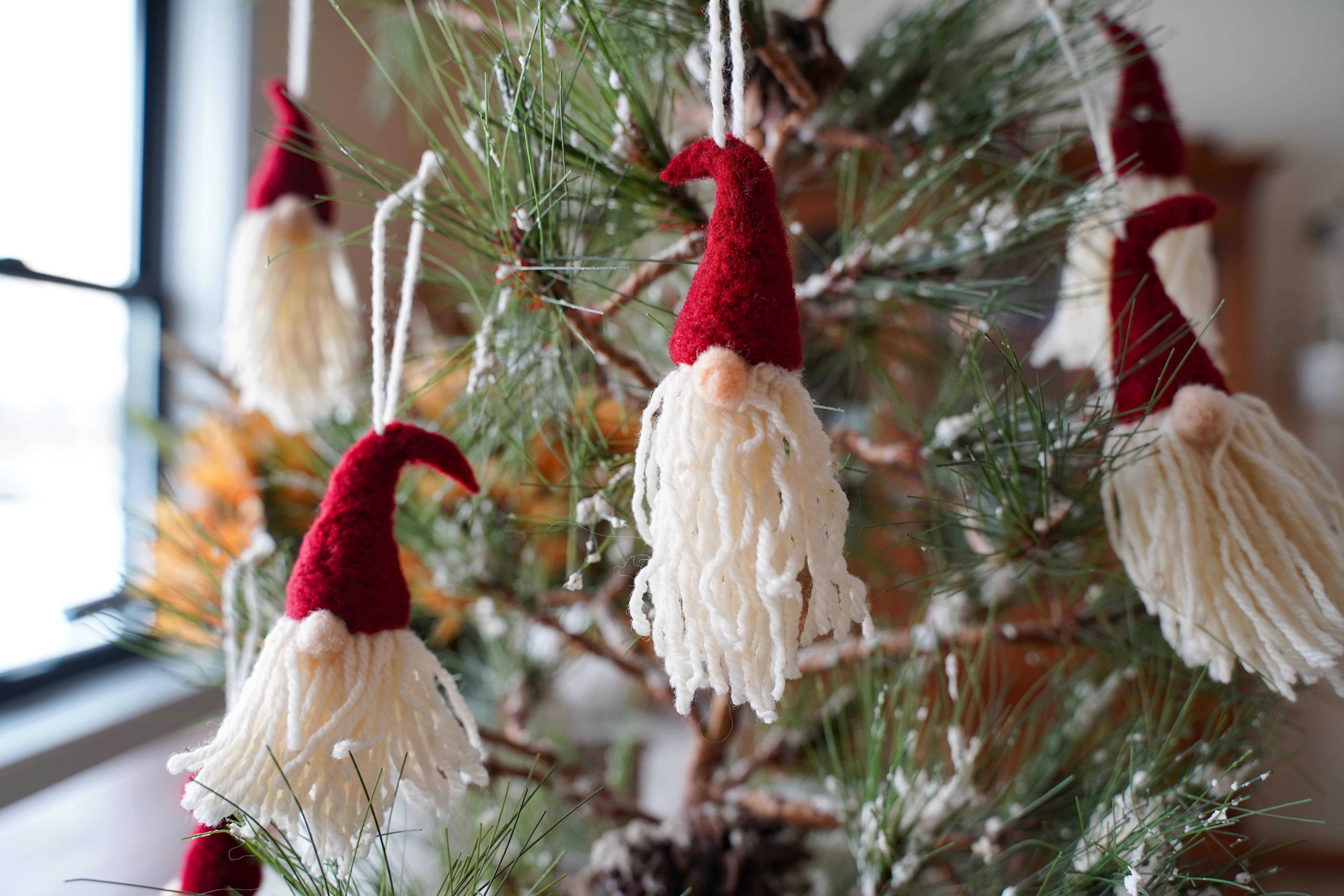 Bear Creek Felting - Vendita all'ingrosso Kit per lavoretti fai da te - Kit per infeltrire ad aghi Gnome Ornaments (per 3 ornamenti)15