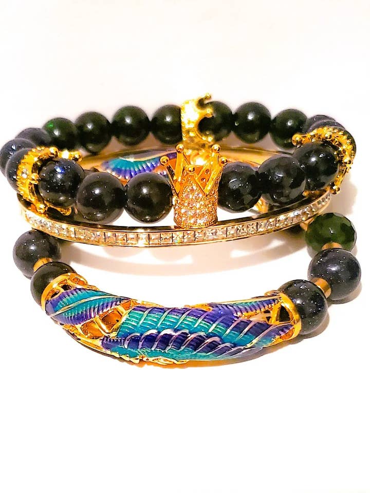 The "Vivid" Crown Set for wholesale by L. Styles, LLC