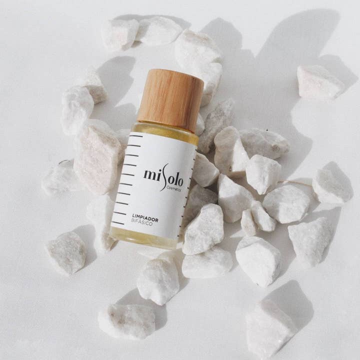 BIPHASISCHER MAKE-UP-ENTFERNER für den Großhandel von misolo cosmetics