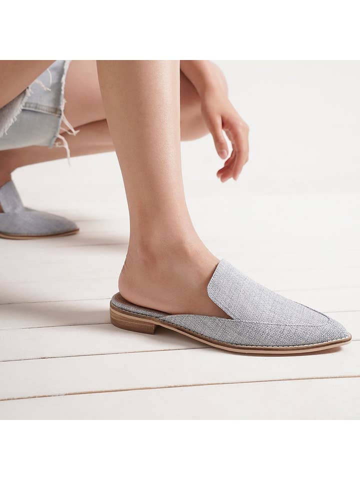 BEAST FASHION – Großhandel Flache Schuhe – Damen – GRIM-10 Texturierte Mule-Loafer7