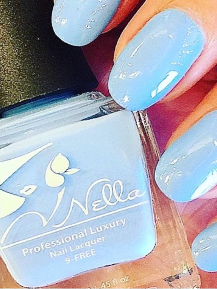 Vernis à ongles Nella, couleur - Sheena pour la vente par Nella Beauty