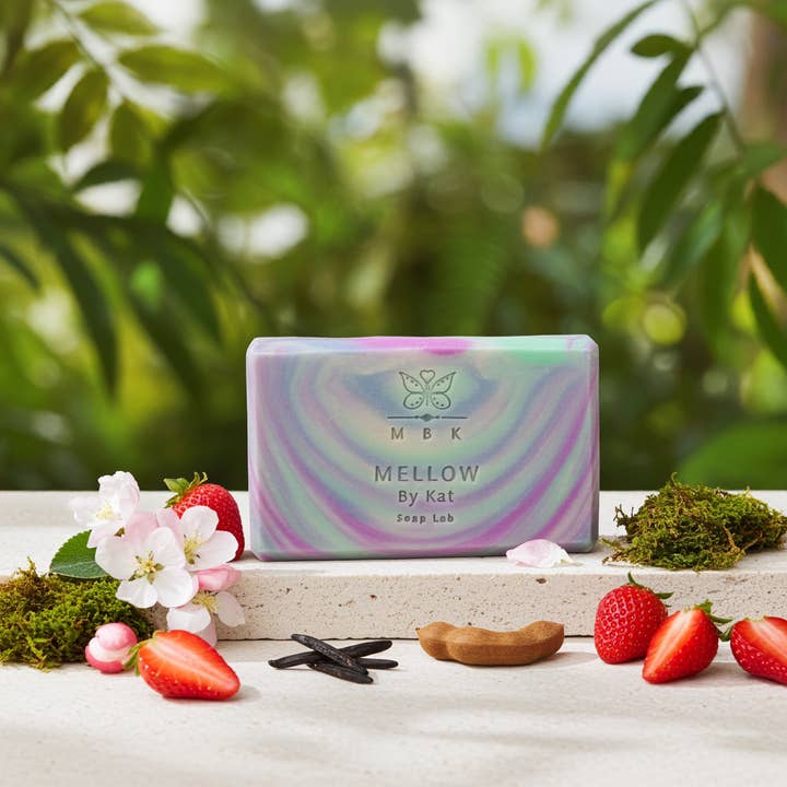 Aurora - Stimulating Bubble Bath for wholesale by MBK - Mellow By Kat | Soap Lab