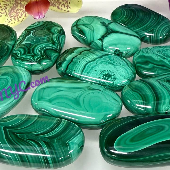 KayleeNYC - Wholesale Spiritual Stone/Crystal - 1 lb Natural Malachite Palm Stone Crystal Nice Quality3