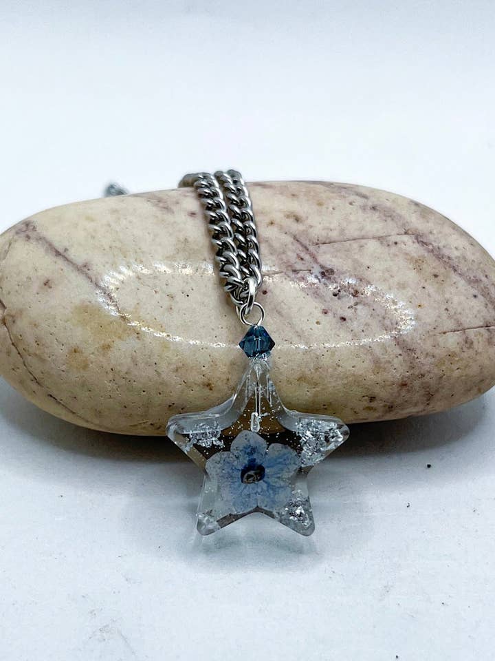 Forget me not star necklace for wholesale by Vivian Treasury
