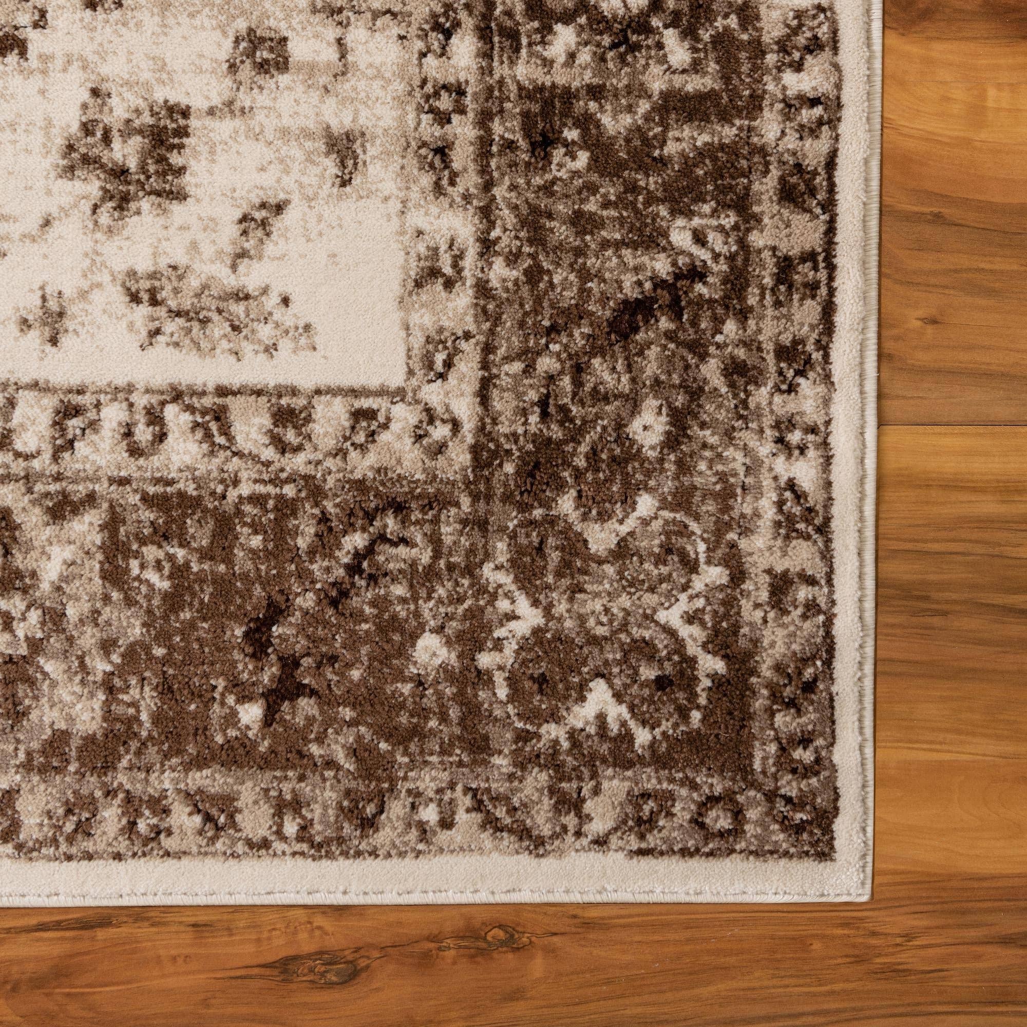 Chocolate Brown Traditional Lincoln Rushmore Rug for wholesale on Faire7