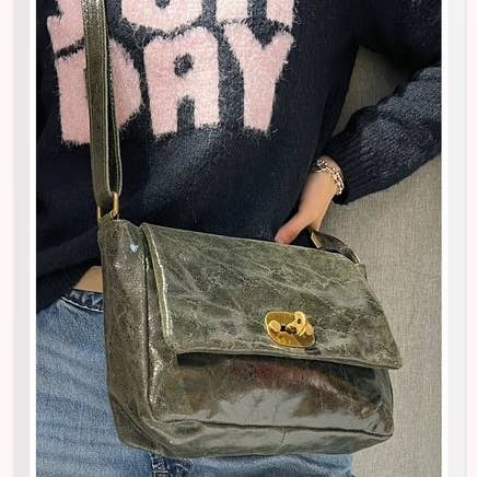 Z et Z - Wholesale Shoulder Bag - Women's - Vintage-effect leather shoulder bag1