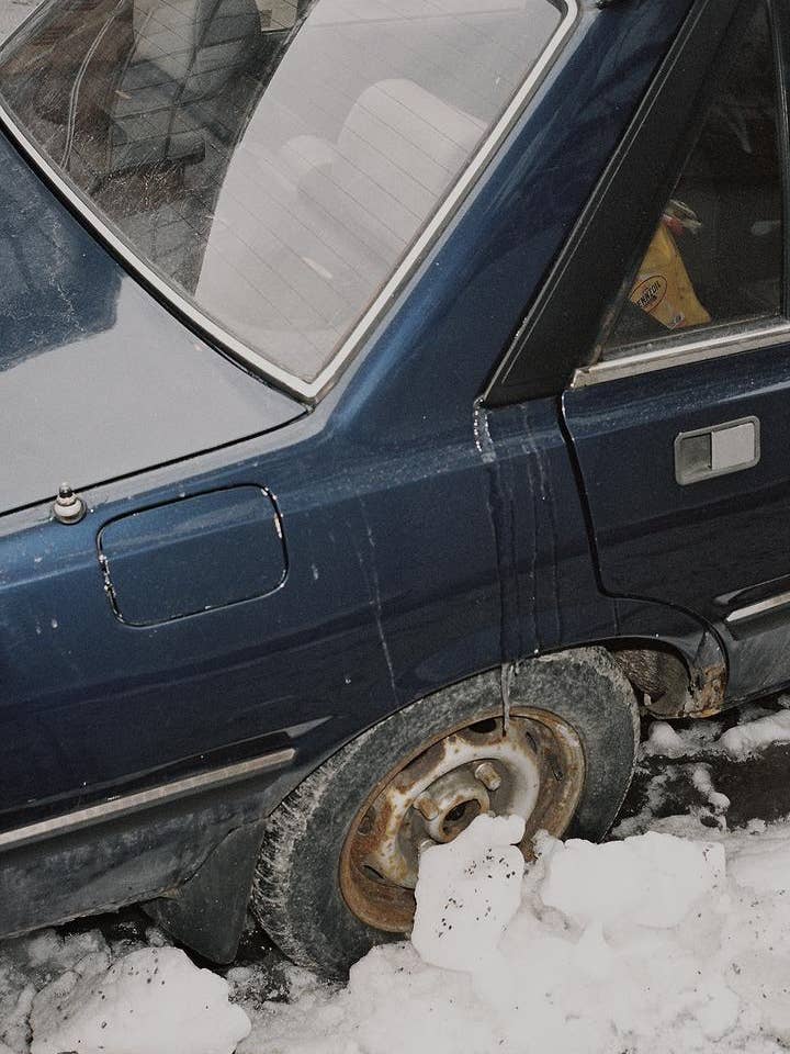 Casse-tête Frozen Fine Art pour la vente par Timeless Goods Store