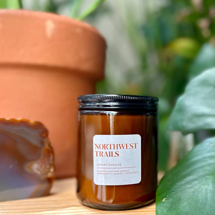 Bougie au soja Northwest Trails pour la vente par Desert Dweller