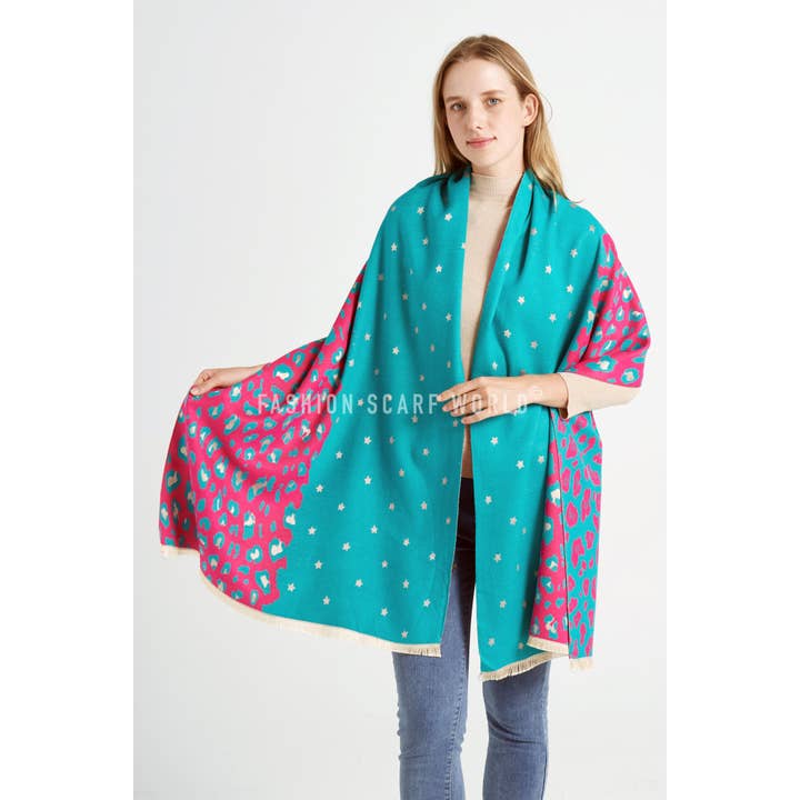 Fashion Scarf World - Vente Écharpe – femme - Écharpe réversible à imprimé étoile et léopard avec bords effilochés1