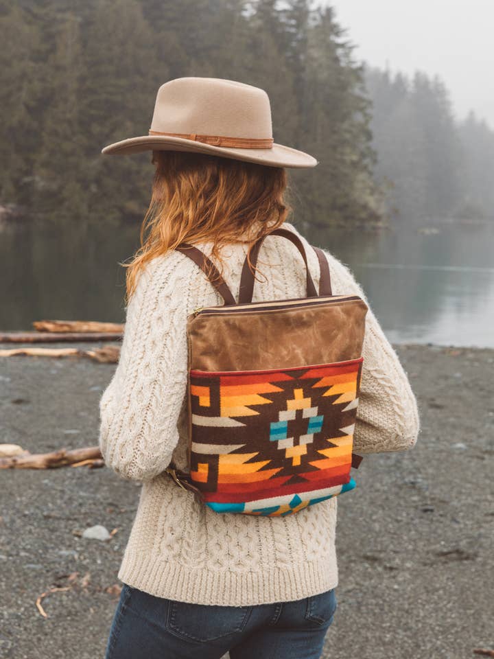 Mochila Tofino | Sol de Invierno para venta al por mayor de Grace Design