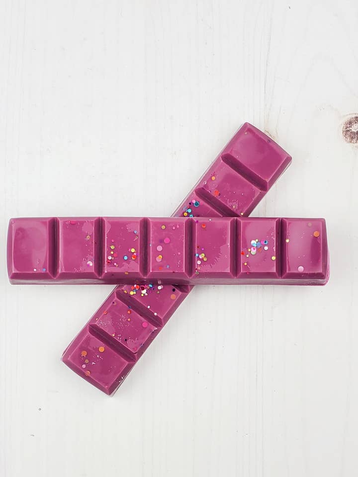 Wax Melt Snap Bar for wholesale by Lake of the Woods Wax & Soap Company