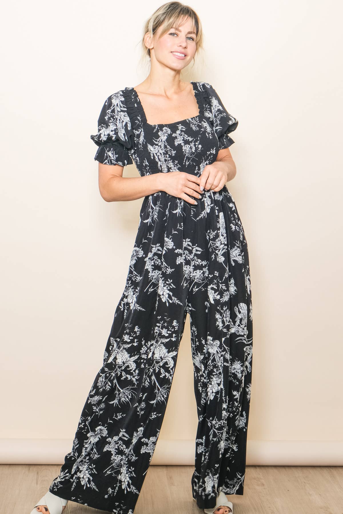 Elloh Collection - Wholesale Jumpsuit - Women's - Square Neck Puff Sleeve Wide Leg Antique Floral Jumper 2