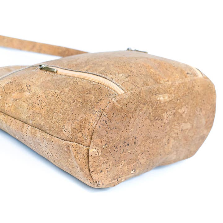 Meninas Bonitas Cork - Wholesale Crossbody Bag - Women's - Stylish Women's Crossbody Bag in Premium Cork BAGP-283