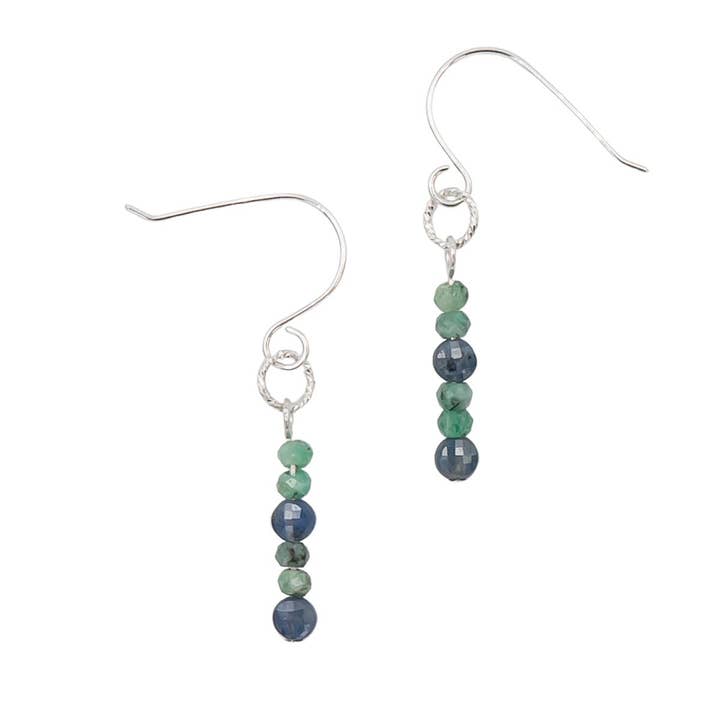 Boucles d'oreilles Raw Beauty ~ Saphirs & Emeraudes ~ Argent Sterling pour la vente par Earth Song Jewelry