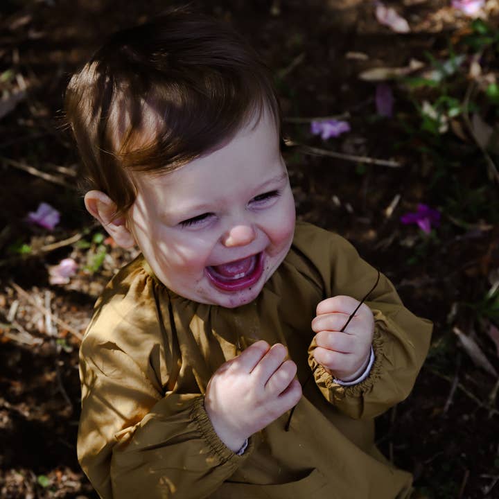 LITTLE MUD CO. - Wholesale T-Shirt - Kids - messy smock - banksia3