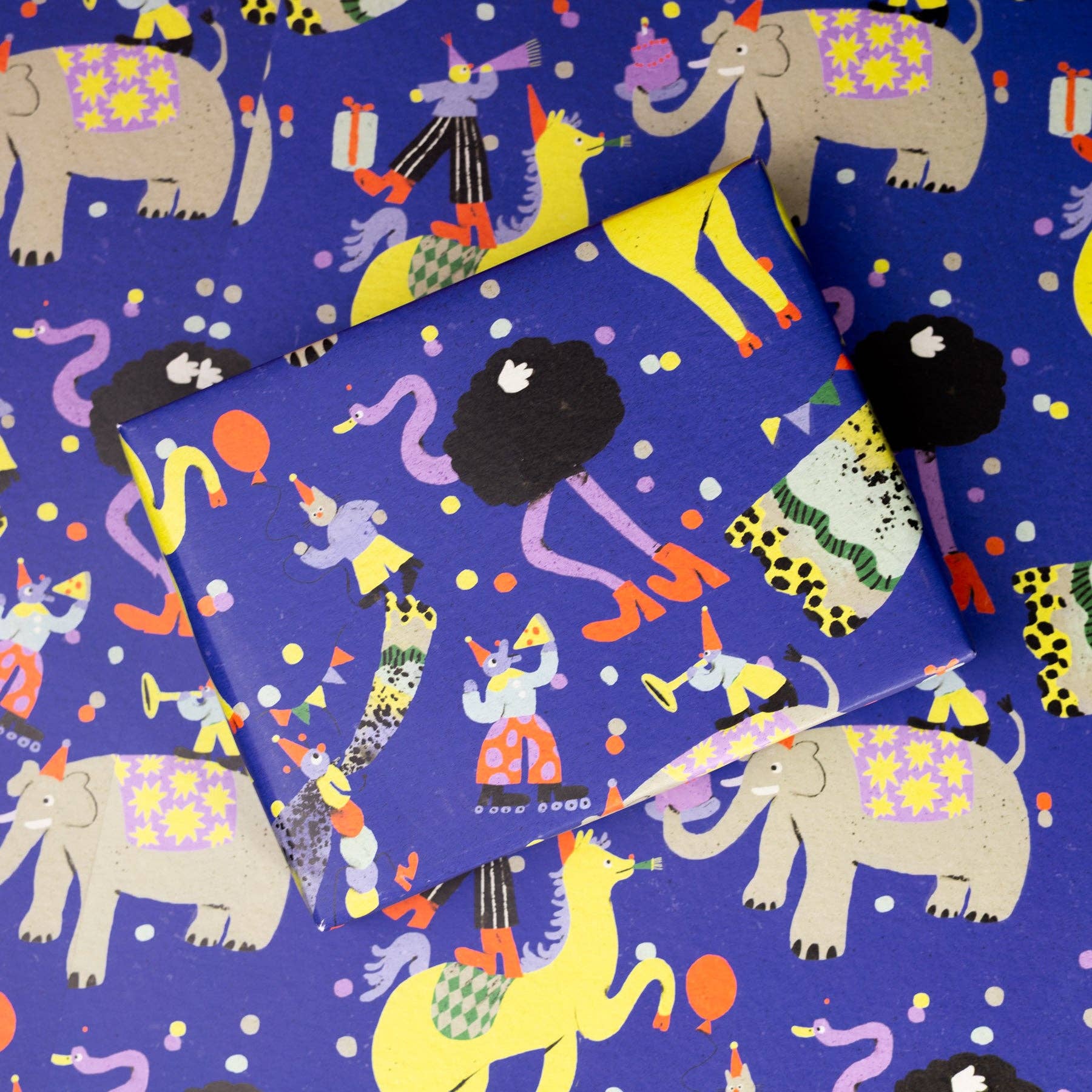 Evermade - Wholesale Flat Wrap - Party Gift Wrap by Zsófia Győrfi3