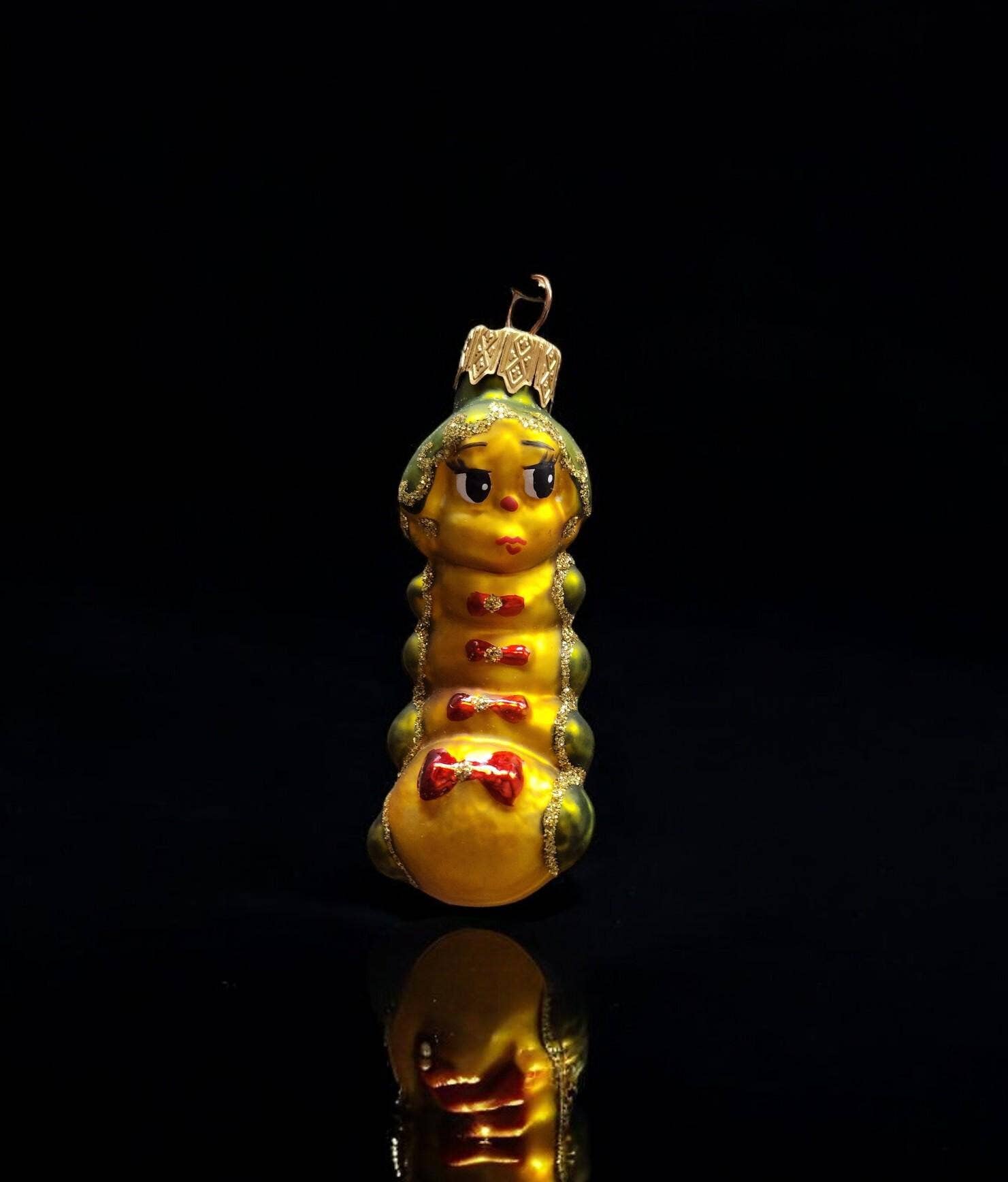 Glass by Iness - Vente Objets de décoration - Ornement Chenille - Fait Main en Ukraine - Ornement en Verre Soufflé - Décoré à la Main - Ornement Souvenir - Chenille - Ornement Figuratif