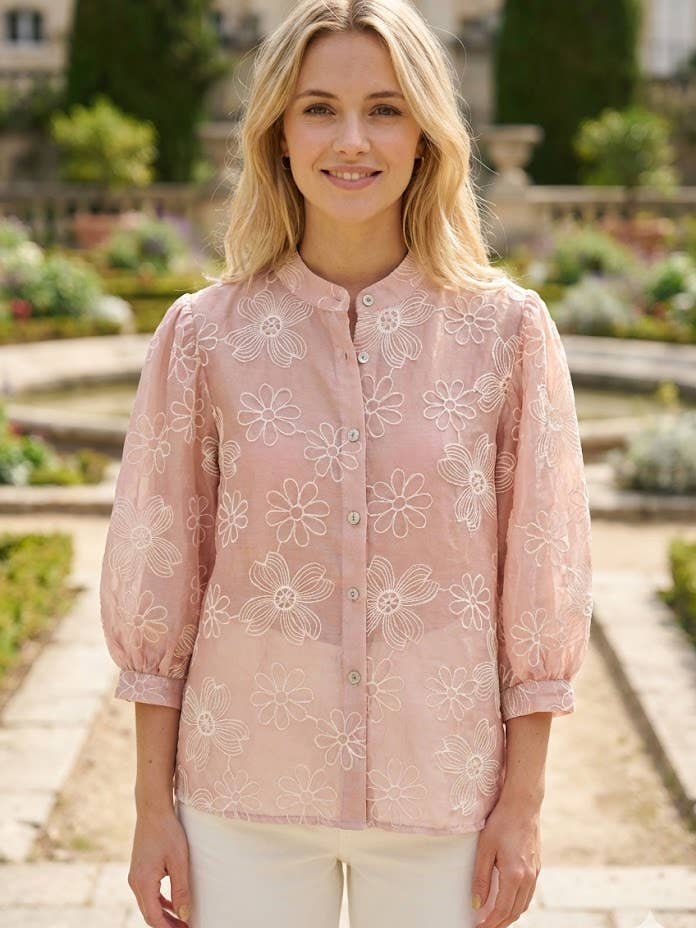 Chemisier évasé avec broderie florale pour la vente par VICTORIA&ISAAC