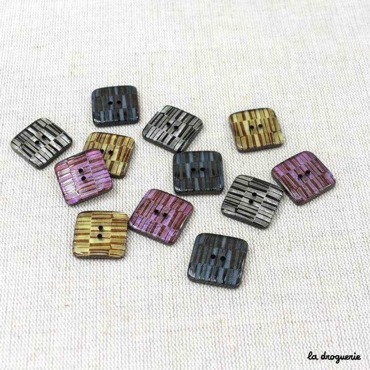 Knop "Hello Dolly: vierkant" 20 mm voor wholesale door LA DROGUERIE