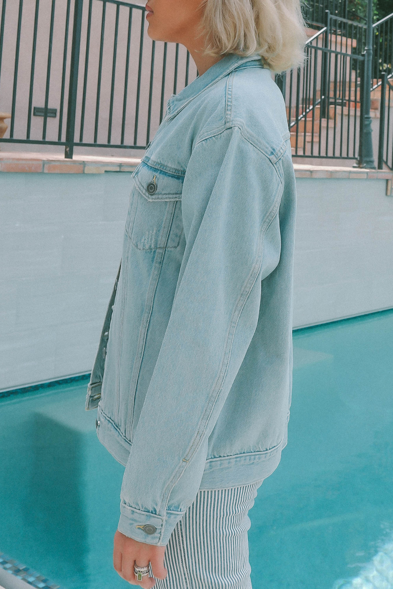 People Of Leisure - Wholesale Denim Jacket - Women's - The Canyon Bleach Denim Jacket4